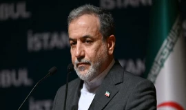 عراقجي يحذر من "مغامرة عسكرية" إسرائيلية بالخليج وتداعياتها المدمرة على أسواق الطاقة