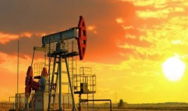أسعار النفط العالمية ترتفع بأكثر من 1.5%