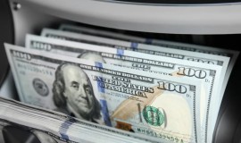 ارتفاع جديد بسعر صرف الدولار في بغداد وأربيل
